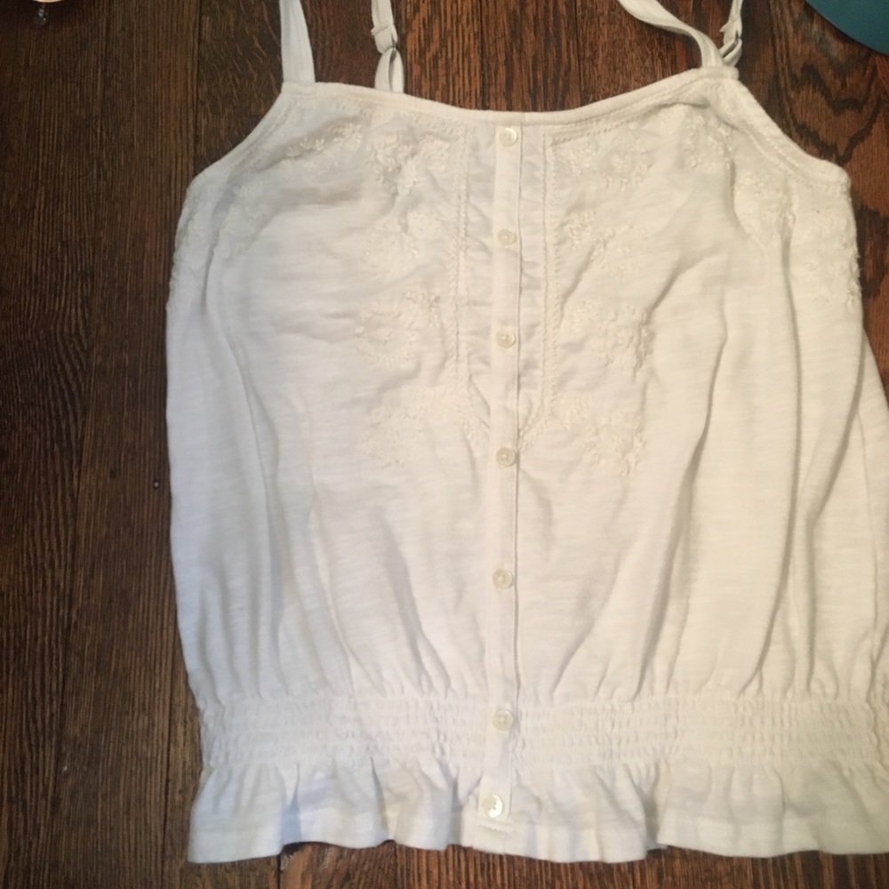 White American Eagle Button Up Ruffled Tank Too
